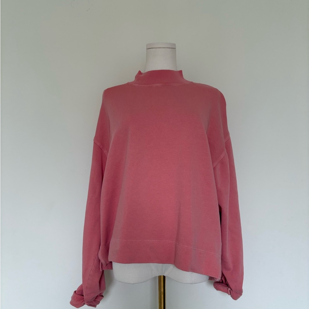 Old Navy Soft Pink Mockneck sweatshirt